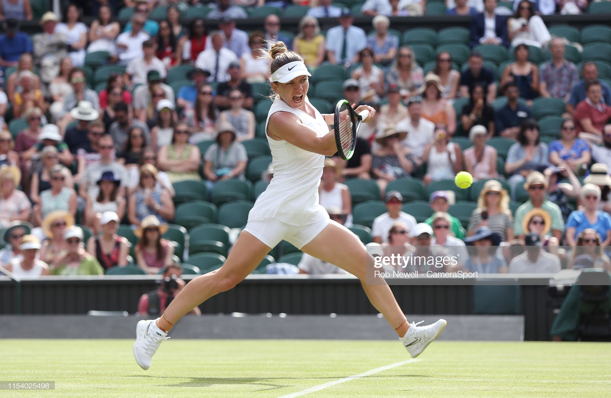 Simona Halep evolutie solida si calificare in sferturi la Wimbledon