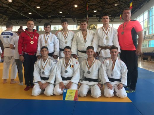 Judoka oradeni au devenit vicecampioni nationali