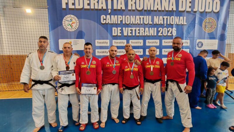 Opt medalii dintre care patru de aur pentru clubul Tora